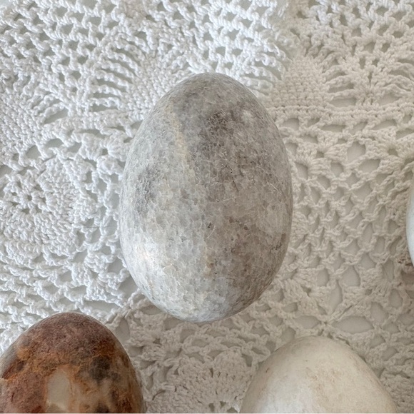 Collection of 5 Polished Egg Shaped Stones Marble Granite Agate Alabaster - Picture 5 of 7